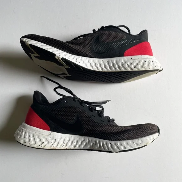 Nike Revolution 5 Running Sneakers Black Size 10 - Picture 3 of 13